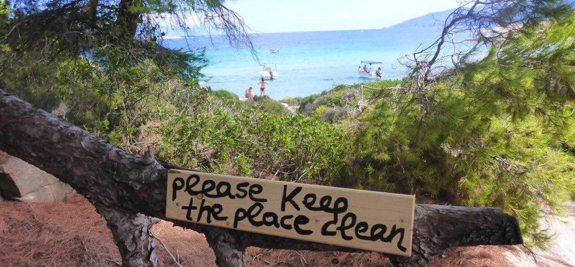 Please Keep the place clean